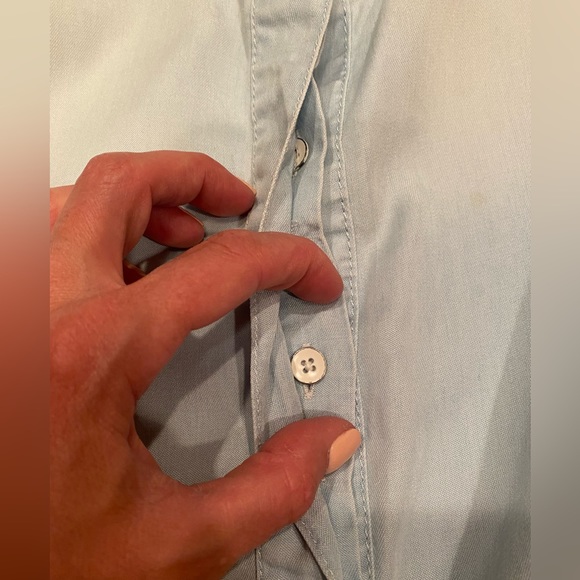 Caslon. Size S. Light chambray weekend top. - Picture 5 of 5